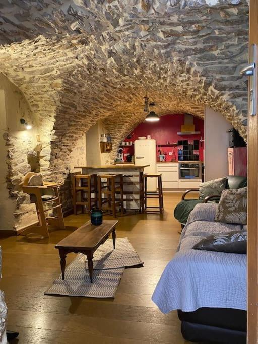 Charmante Cave Voutee 4 Personnes Saint-Jean-de-Fos Bagian luar foto