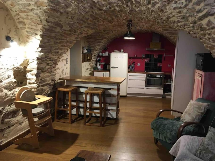 Charmante Cave Voutee 4 Personnes Saint-Jean-de-Fos Bagian luar foto